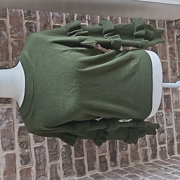 J. Crew Black Label Wool Ruffle Sleeve Green Sweater - Picture 4 of 6